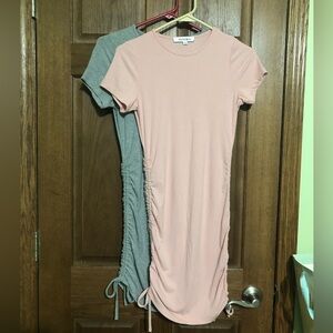2 Nenona xs short sleeve crewneck body con dress